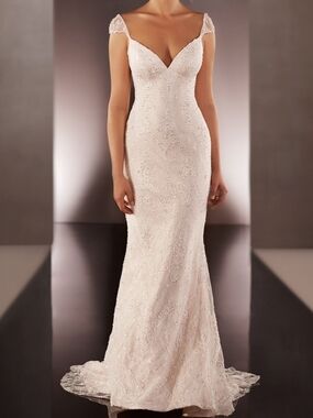 Martina Liana 607 Ivory Beaded Lace Wedding Gown Size 10